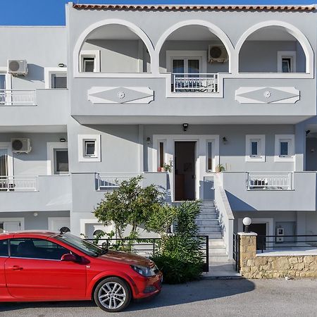 Sotirios Apartments Cárpatos Exterior foto